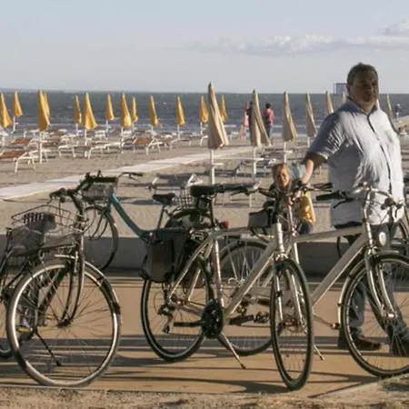 Charming Four Guests With Lagoon View Apartment Grado